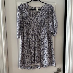 H&M Blue and White Floral Dress | US M